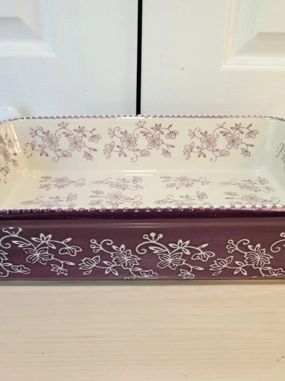TEMP-TATIONS Floral Lace Purple 13x9